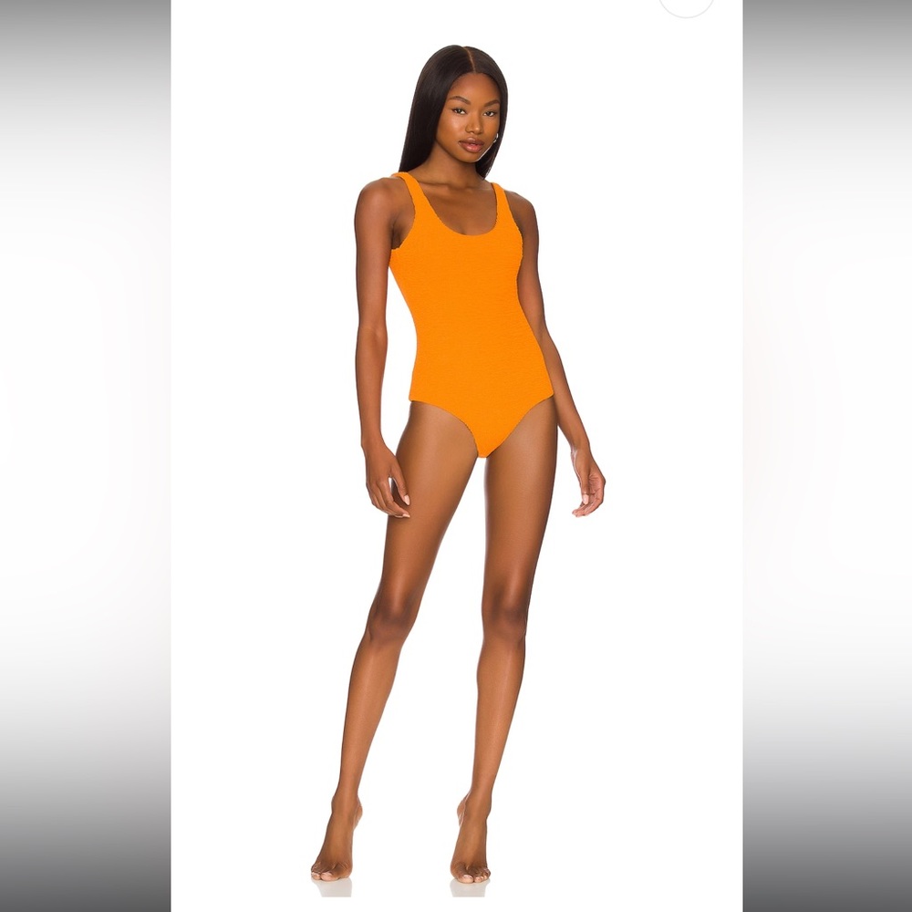 its now cool swimsuit NWOT—in PINK